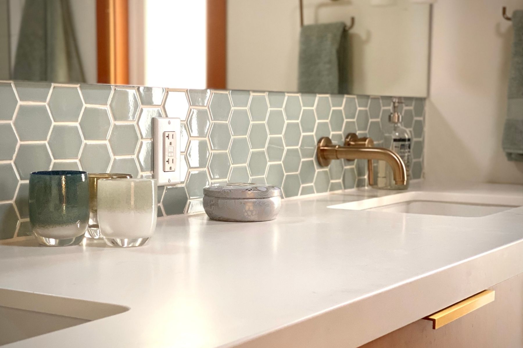 clear bath countertop