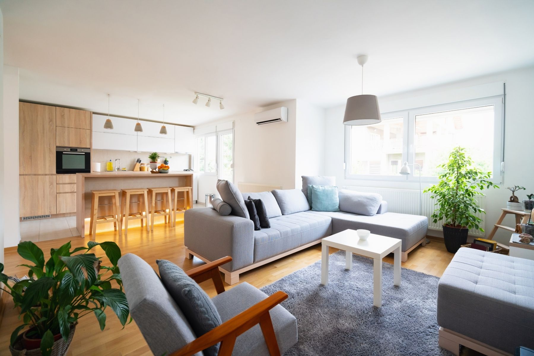 Your midlife decluttered home