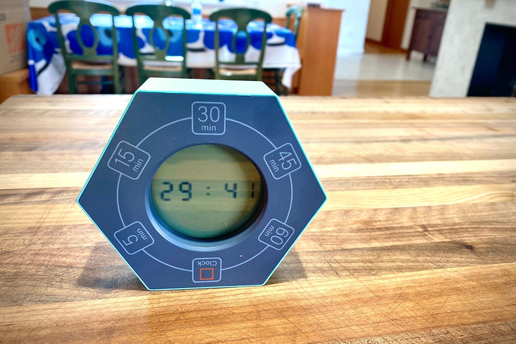 Get started decluttering with a timer